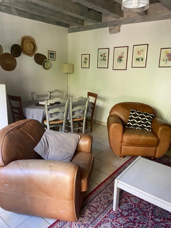 Gites « Le Clos Saint Hilaire » Mer Bagian luar foto